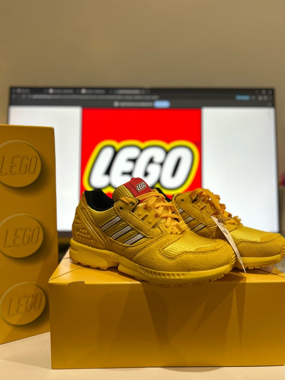 Lego X adidas ZX 8000-  Kids size 31/2 Limited Edition 💛 NWT
